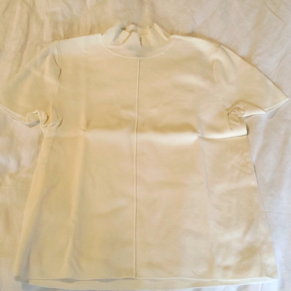 Women top